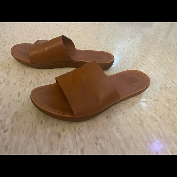 Fit Flop Brown Leather Slides - Picture 1 of 3